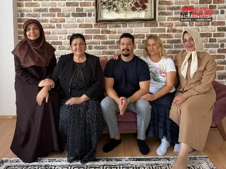 AK Parti Kadın Heyetinden Gazilere Vefa Ziyareti