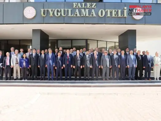 Alanya Eğitiminde Gözler İl Toplantısındaydı