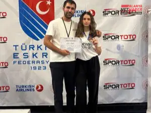Alanya Eskrimde Kürsüye Çıktı: Taşbaş Türkiye Üçüncüsü