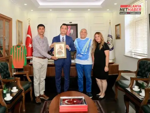 Cazın Büyüsü Alanya Sokaklarını Sarmaya Hazırlanıyor