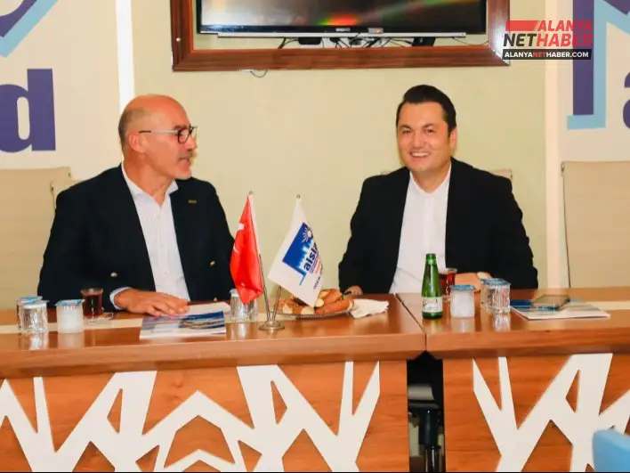 İş Dünyası Ve Devlet El Ele