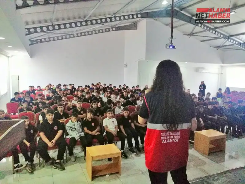 Alanya Gençliğinden Afete Karşı Sıkı Eğitim