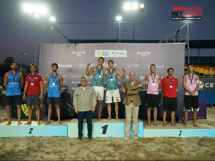 Turkish Signature Özdemir and Kuru came in second at Alanya Beach