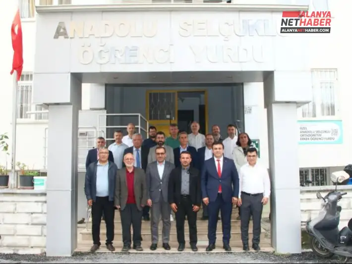 Alanya'da İmam Hatipliler Buluşması