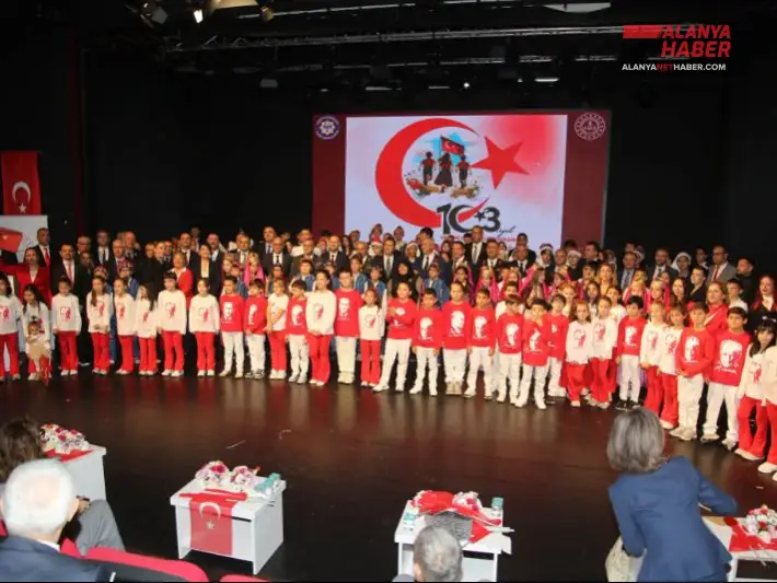 Alanya'dan 29 Ekim Cumhuriyet Bayramı Coşkusu