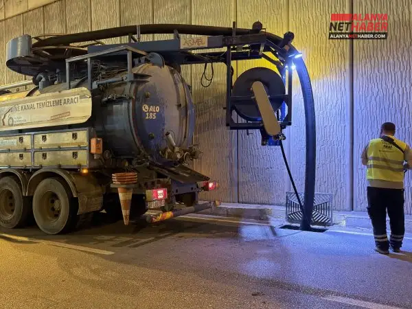 Altgeçitlerde Su Baskınlarına Gece Freni