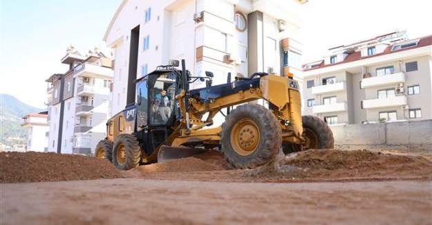 Alanya Belediyesi'nden  Oba'da Yol Çalışması