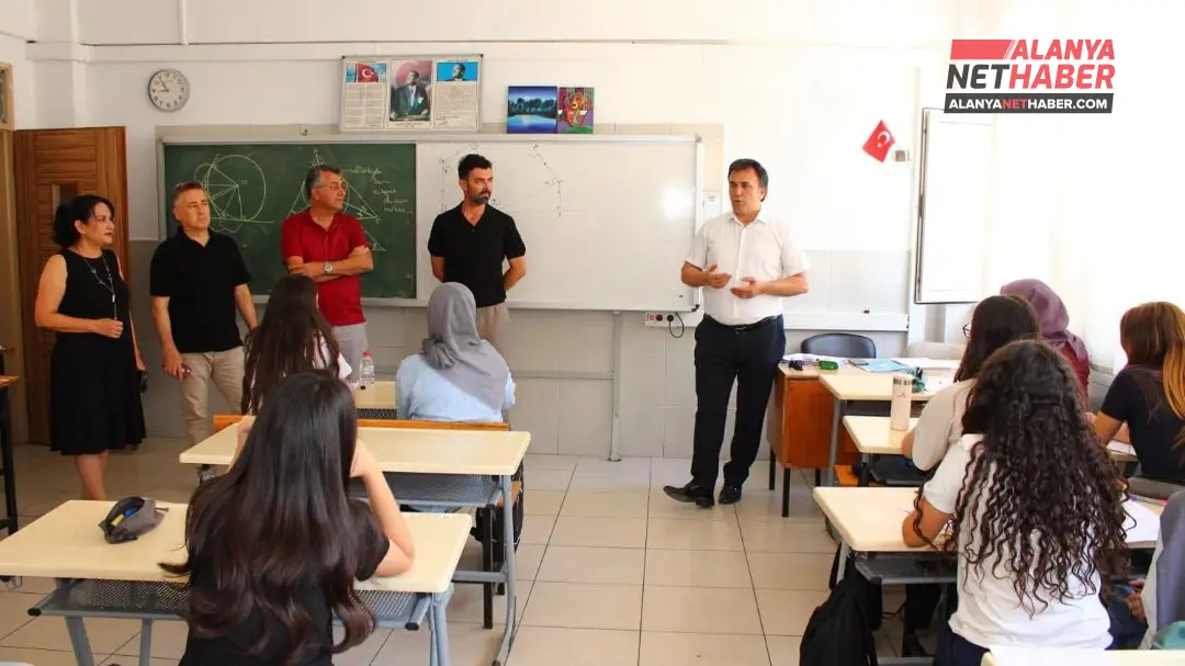 Sınav Maratonunda Gençlerin Gözü Yükseklerde