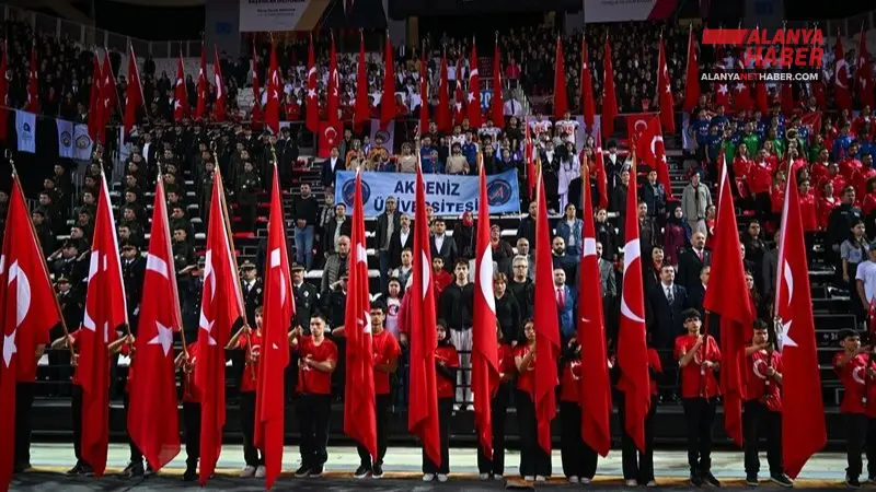 Antalya’da 29 Ekim Cumhuriyet Bayramı Coşkusu